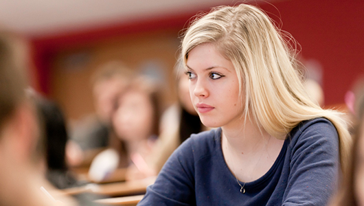 Lady in lecture