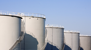 Petroleum power plant