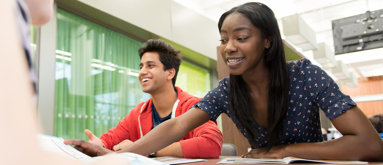 Students study together 1316x567