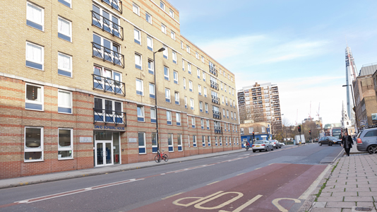 Take a tour of David Bomberg House