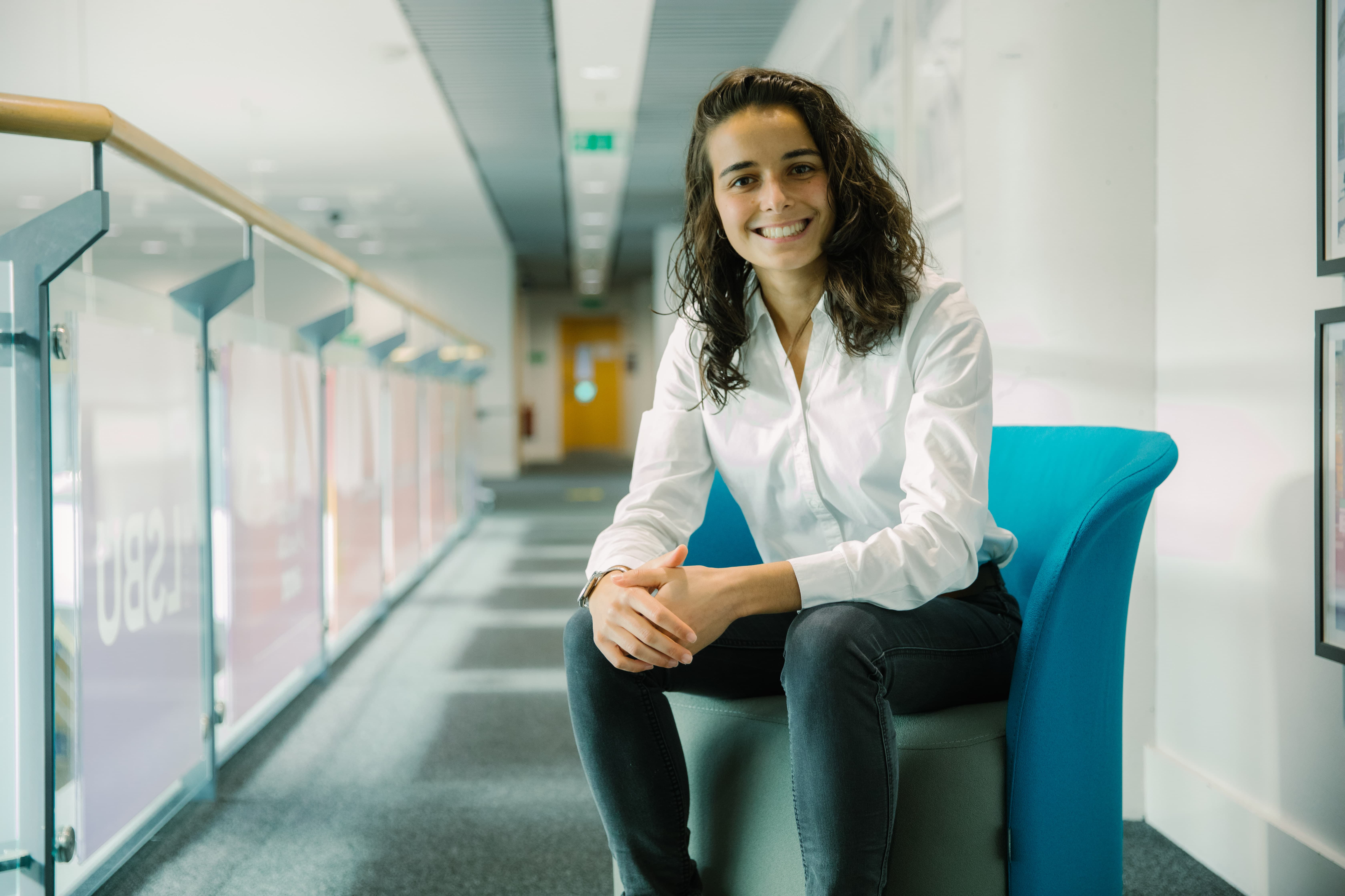 Good grades in Year 2 led Manuela Nunes Cabral from a bachelor’s to a master’s degree in her chosen subject
